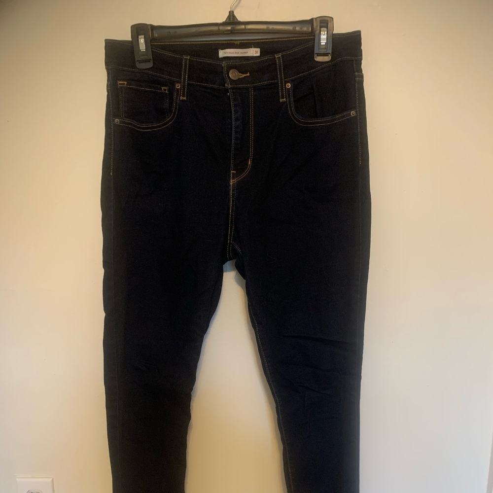 Levi’s 721 High Rise Skinny Size 31 Dark Wash Jeans